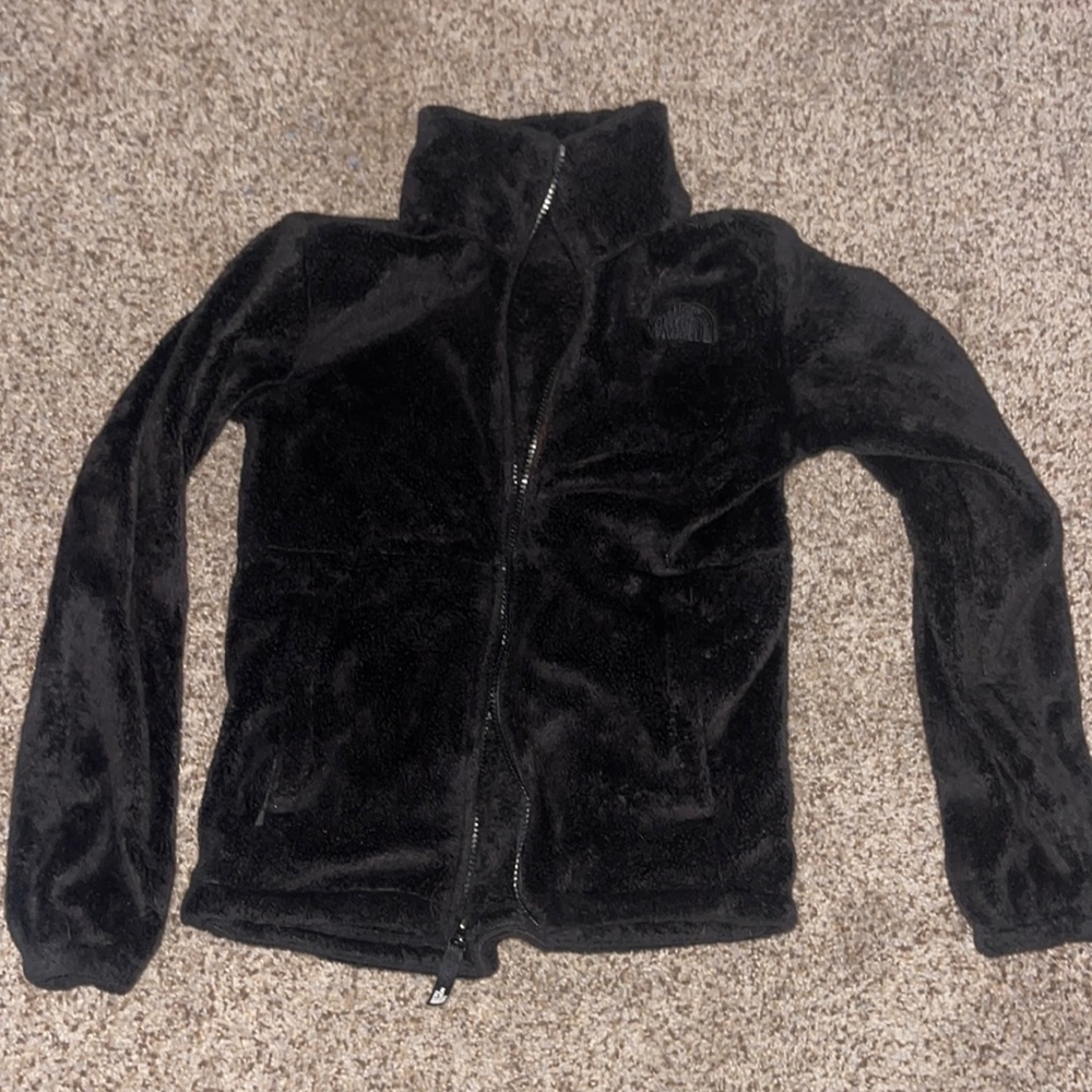 Black north face jacket